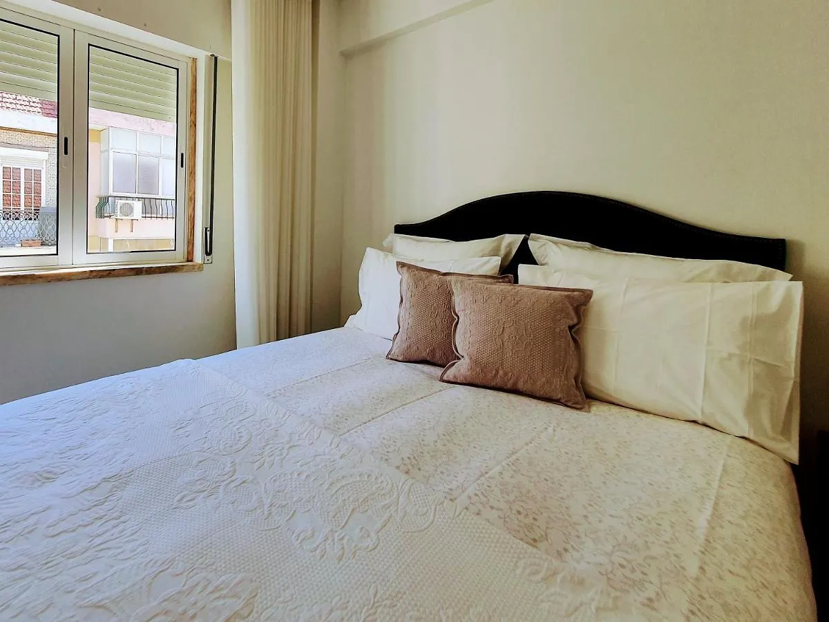 Praca Do Chile Deluxe By Lisbon Village Apartments 0*,