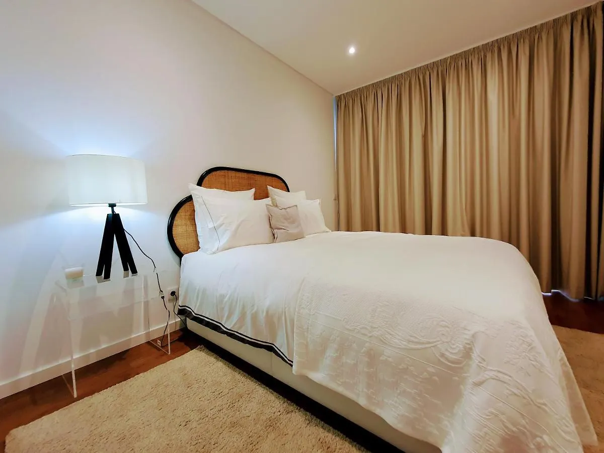 Praca Do Chile Deluxe By Lisbon Village Apartments